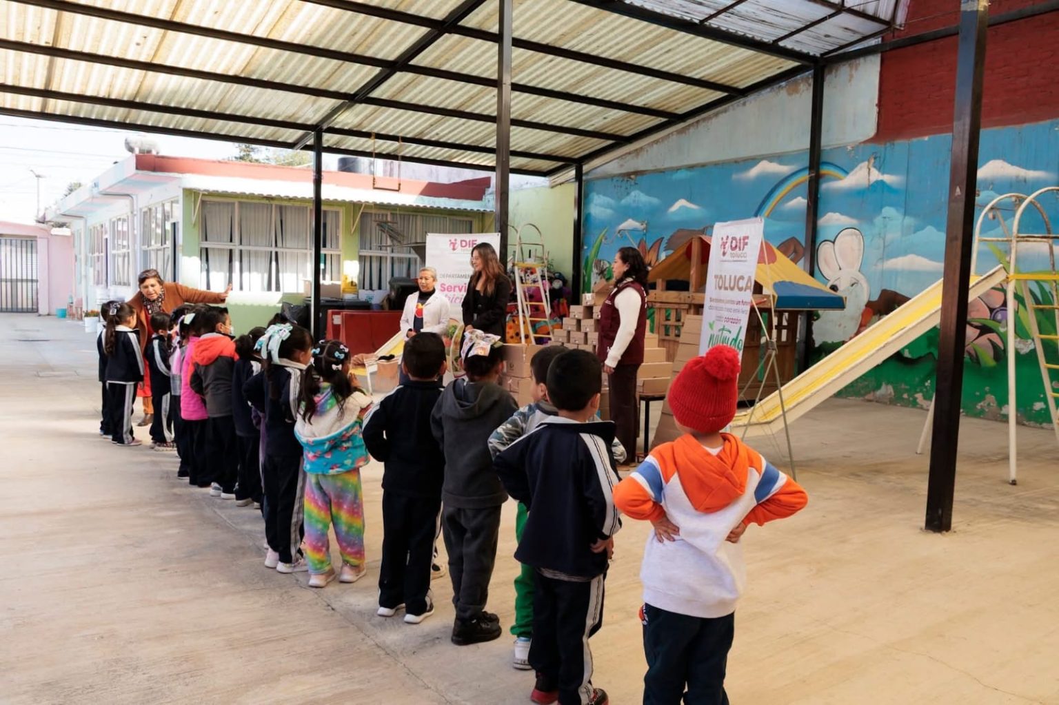 Alimentación escolar del DIF Toluca Beneficia a más de 20 mil niñas y niños de 214 escuelas públicas